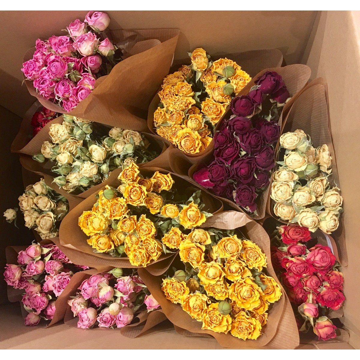Botte de fleurs séchées - Assortiment de roses